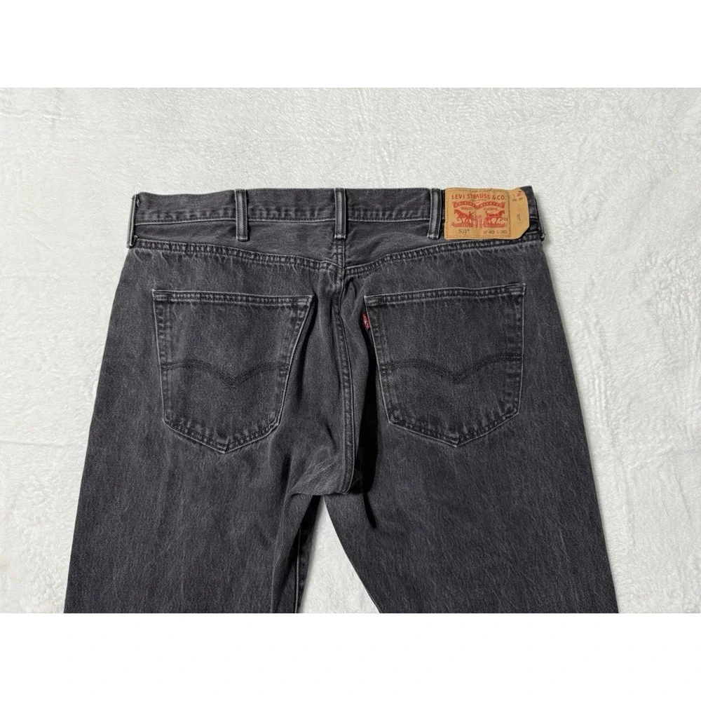 Levis 501 Jeans Mens 37x28 Black Straight Button Fly Mid Rise Dark Wash‎ Denim